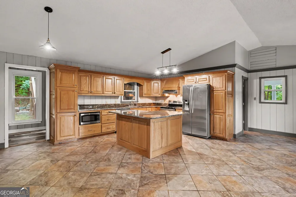 2188 Highway 36 E Jackson, GA 30233