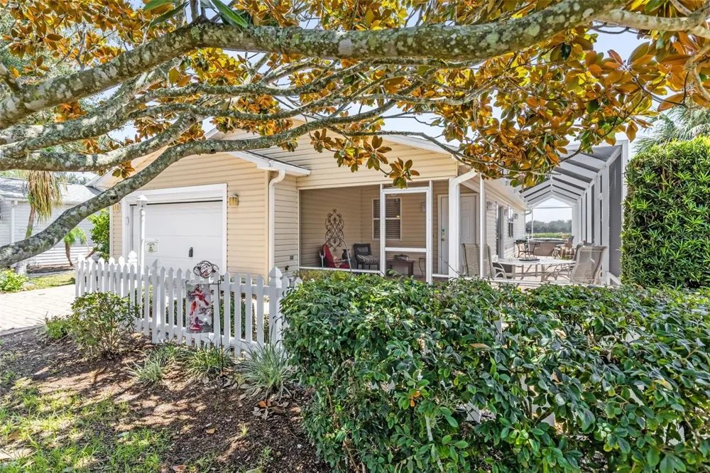 2801 BARBOZA DRIVE The Villages, FL 32162