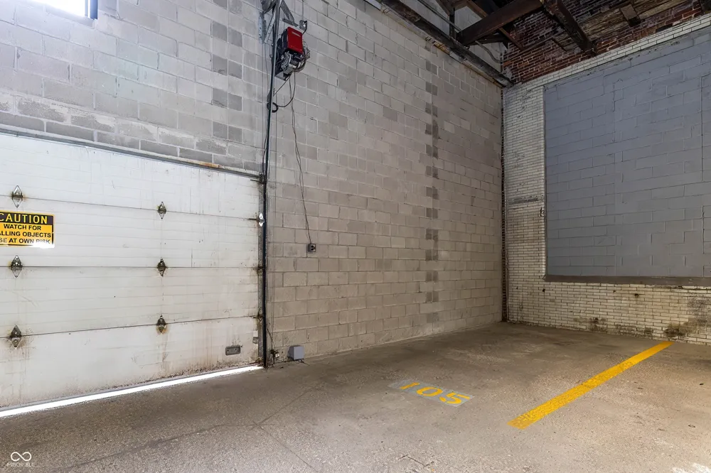 611 Park Avenue #105 Indianapolis, IN 46204