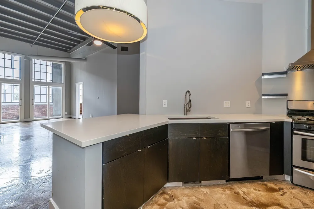 611 Park Avenue #105 Indianapolis, IN 46204