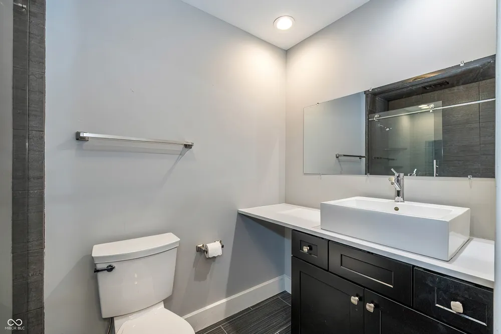 611 Park Avenue #105 Indianapolis, IN 46204