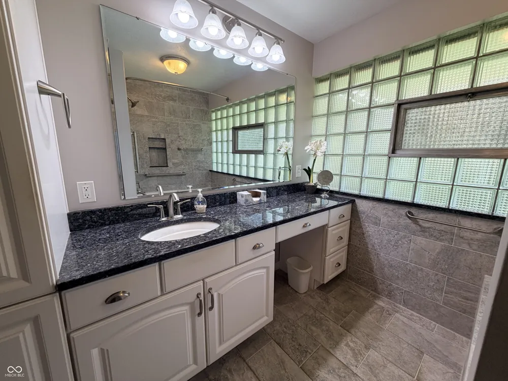 106 Durham Drive Crawfordsville, IN 47933