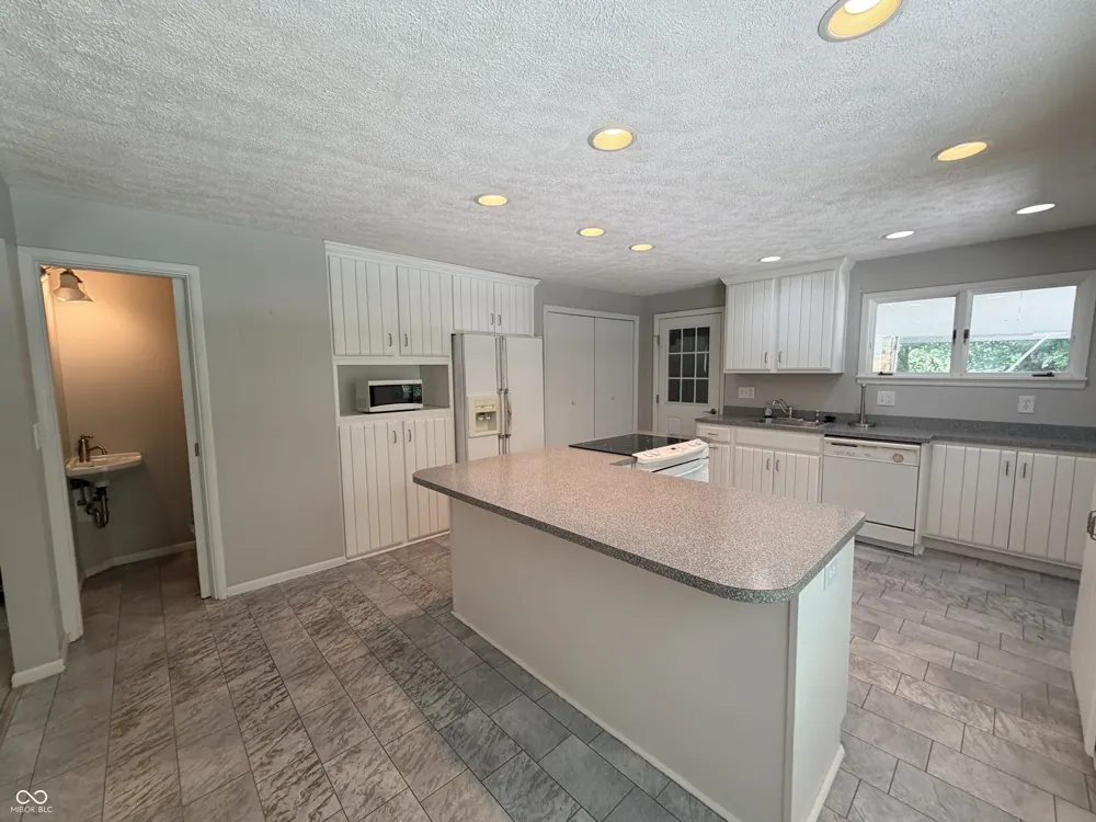 106 Durham Drive Crawfordsville, IN 47933