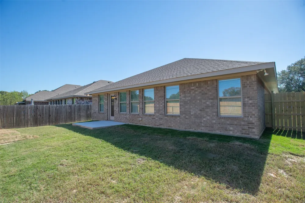 129 Westview Drive Gun Barrel City, TX 75156