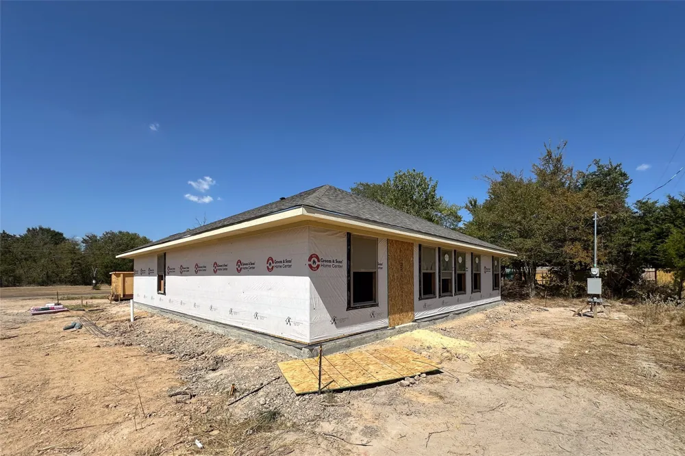 129 Westview Drive Gun Barrel City, TX 75156