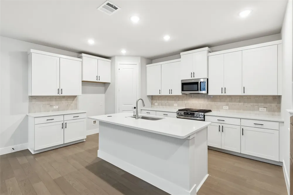 7281 Confetti Lane Frisco, TX 75033