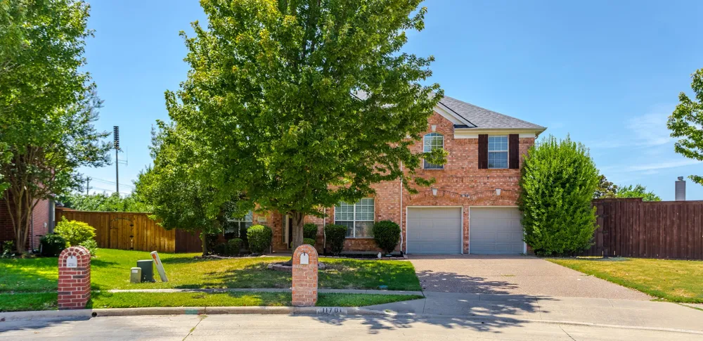 11701 Lampwick Lane Frisco, TX 75035