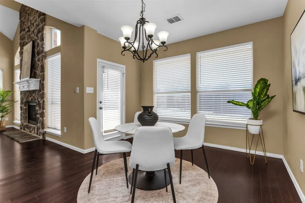 11701 Lampwick Lane Frisco, TX 75035