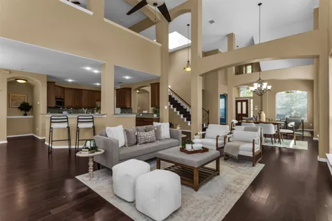 11701 Lampwick Lane