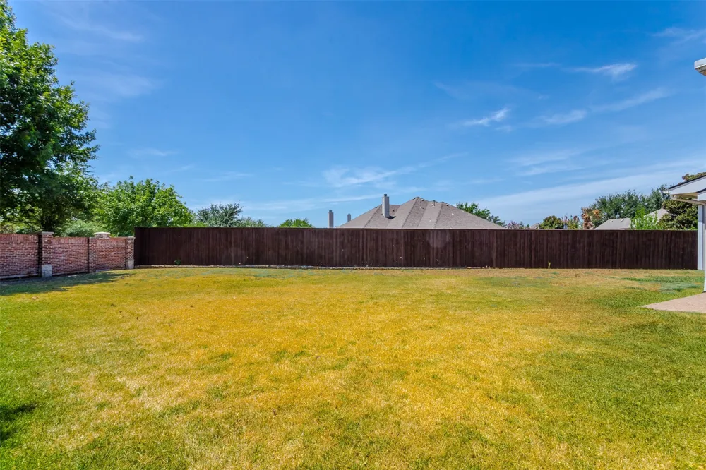 11701 Lampwick Lane Frisco, TX 75035