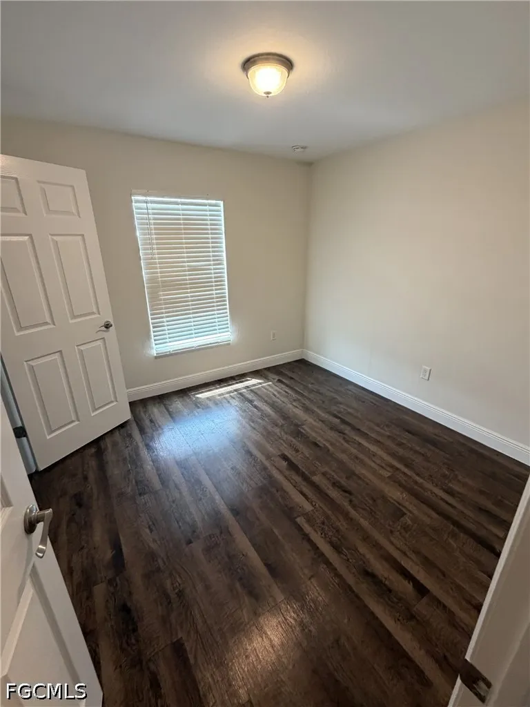 Penny Circle Labelle, FL 33935