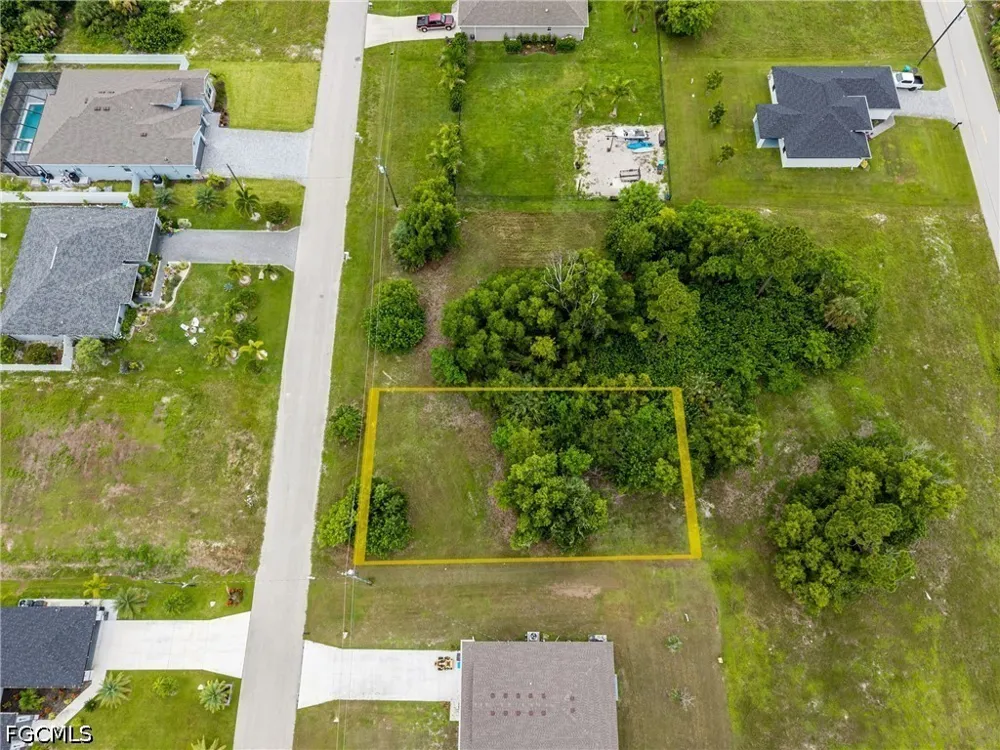 NW 40th Avenue Cape Coral, FL 33993