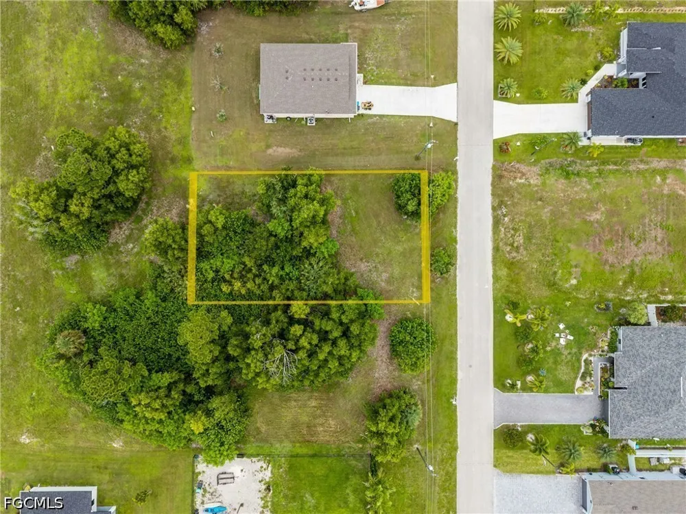 NW 40th Avenue Cape Coral, FL 33993