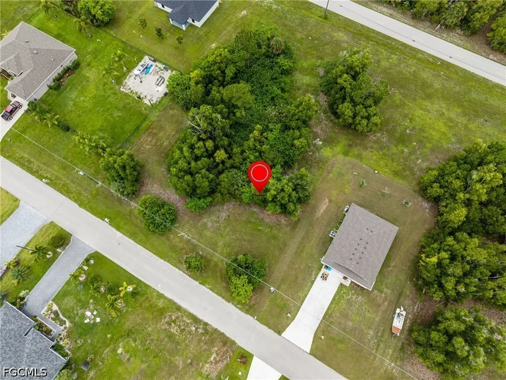NW 40th Avenue Cape Coral, FL 33993
