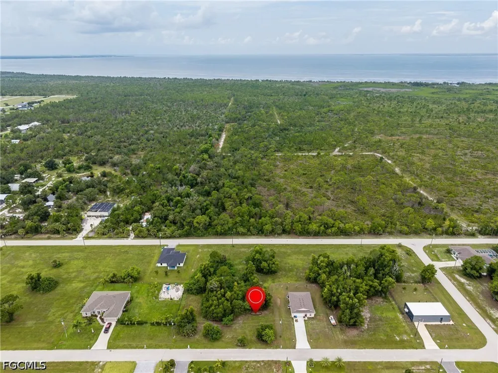 NW 40th Avenue Cape Coral, FL 33993
