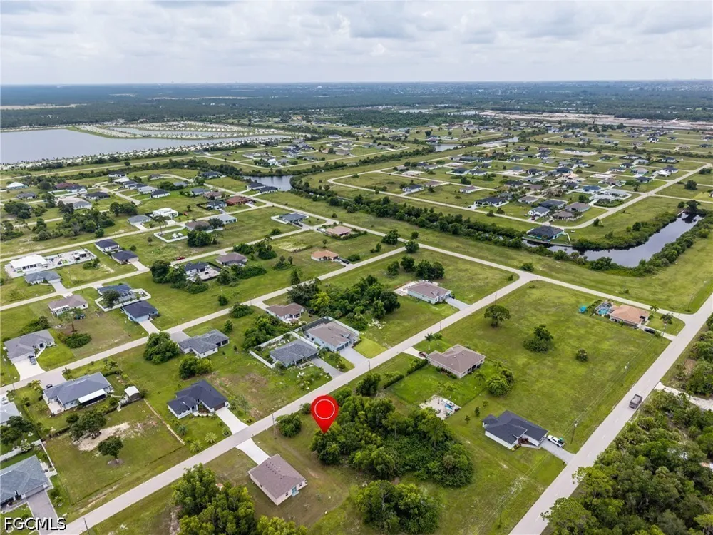 NW 40th Avenue Cape Coral, FL 33993