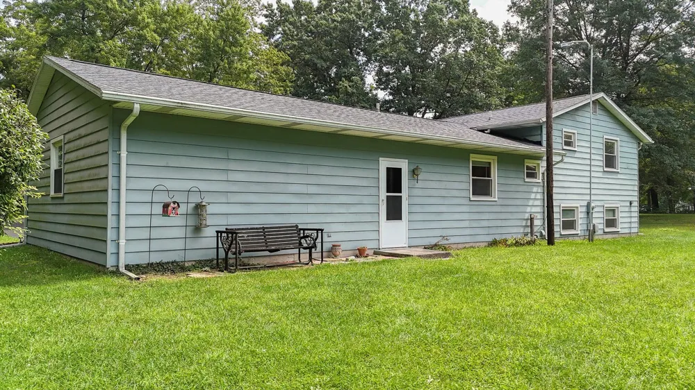 28493 Downey Street Dowagiac, MI 49047