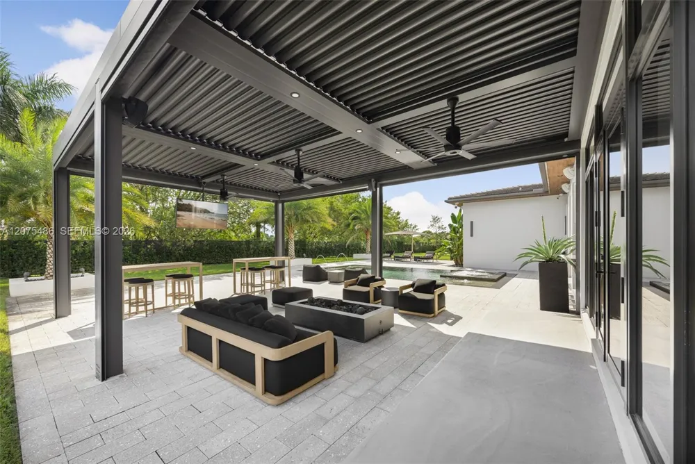 14940 SW 16th Ct Davie, FL 33326