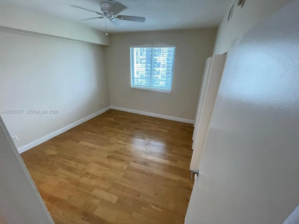 601 NE 36th St #1209 Miami, FL 33137
