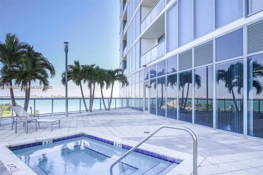 601 NE 36th St #1209 Miami, FL 33137