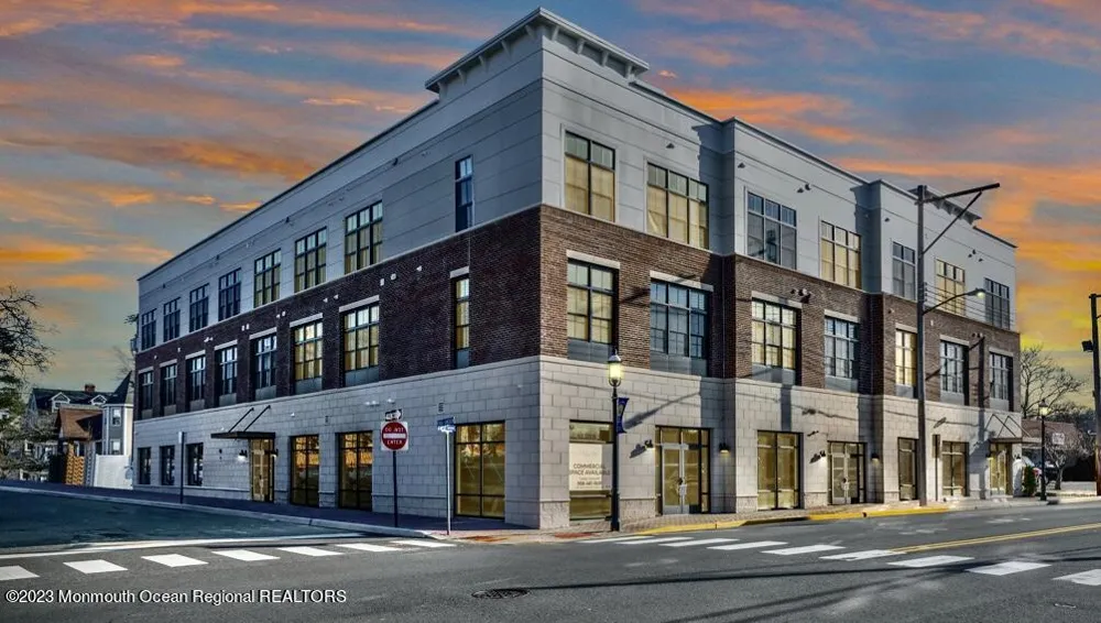 158 First Avenue #208 Atlantic Highlands, NJ 07716