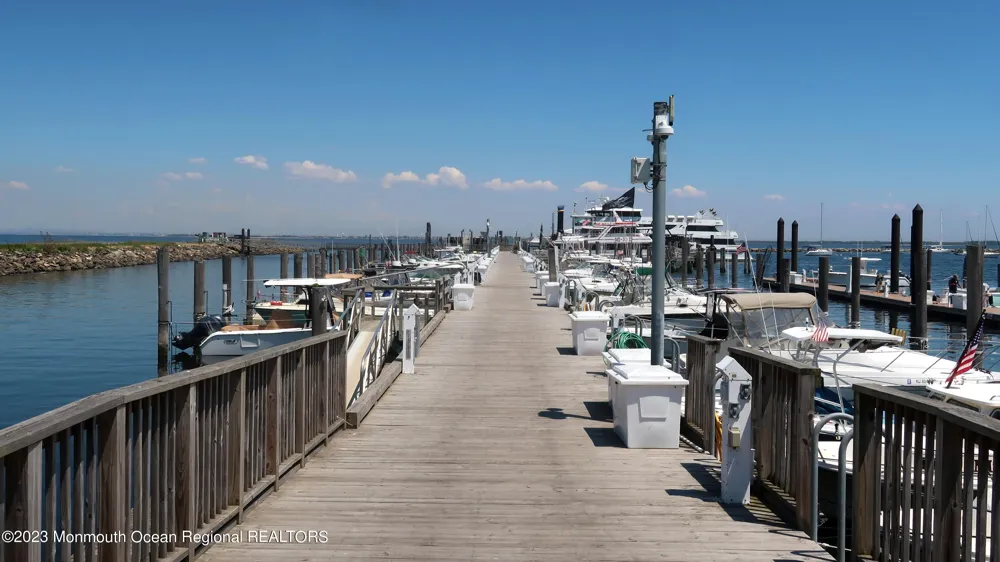 158 First Avenue #208 Atlantic Highlands, NJ 07716