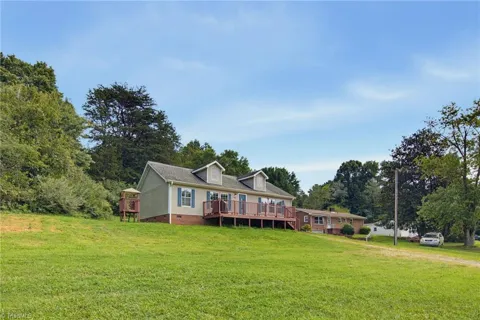4889 Baux Mountain Road