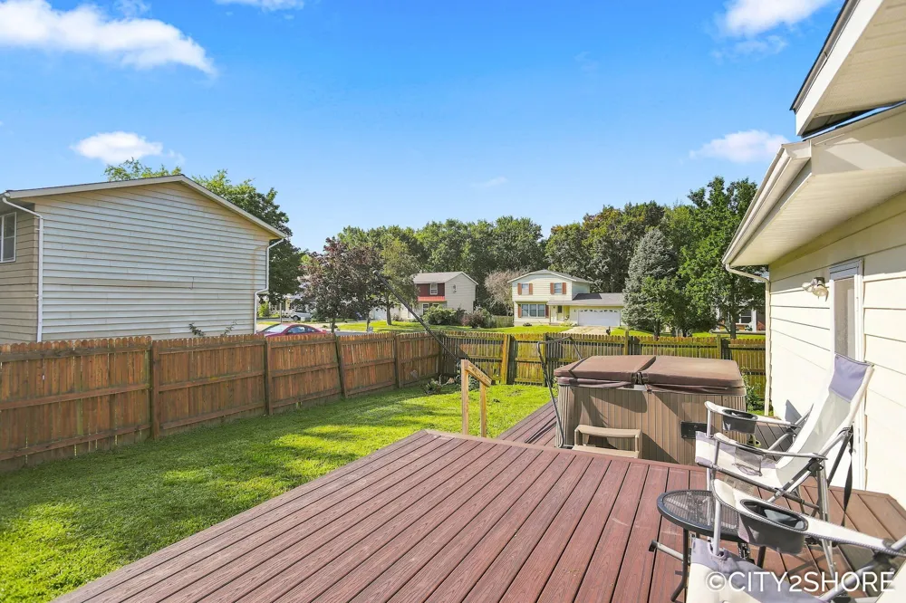 418 Harrison Street Coopersville City, MI 49404