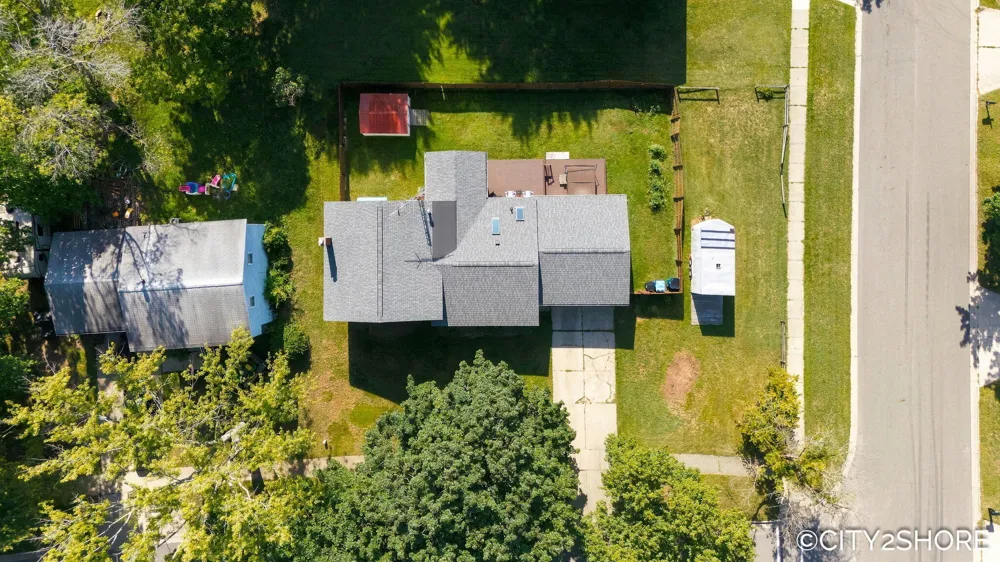 418 Harrison Street Coopersville City, MI 49404