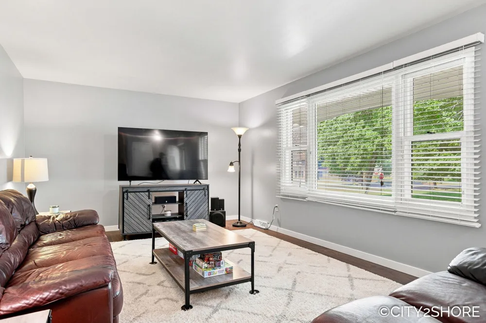 418 Harrison Street Coopersville City, MI 49404