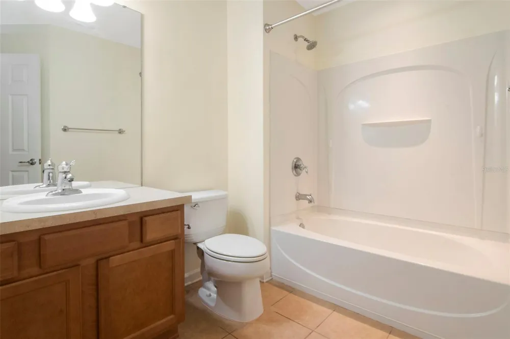 10208 ESTERO BAY LANE Tampa, FL 33625