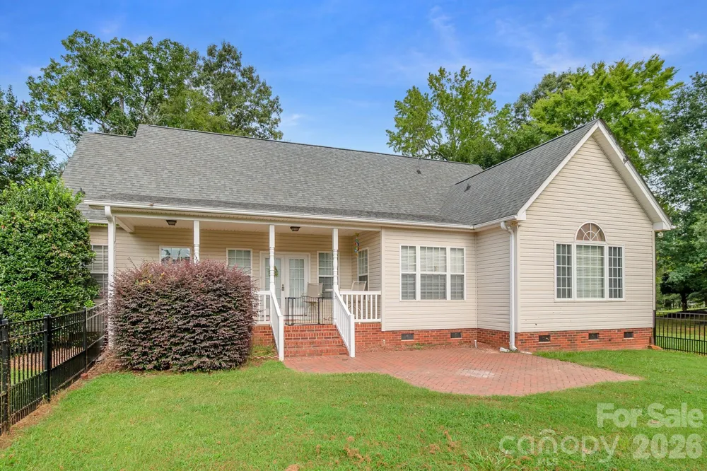 3697 Travertine Drive Lancaster, SC 29720