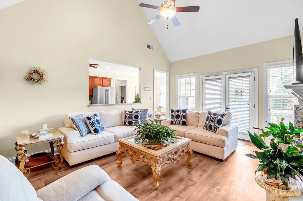 3697 Travertine Drive Lancaster, SC 29720