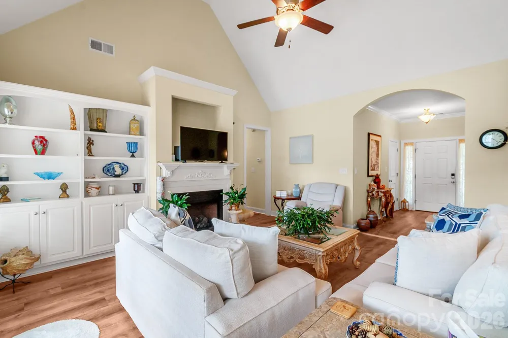 3697 Travertine Drive Lancaster, SC 29720