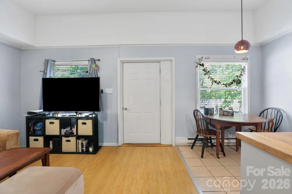 169 and 171 Cragmont Road Black Mountain, NC 28711