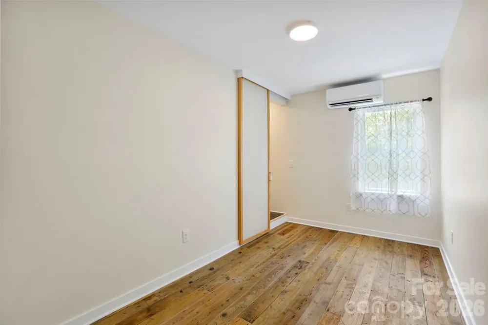 169 and 171 Cragmont Road Black Mountain, NC 28711
