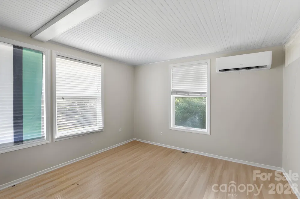 169 and 171 Cragmont Road Black Mountain, NC 28711