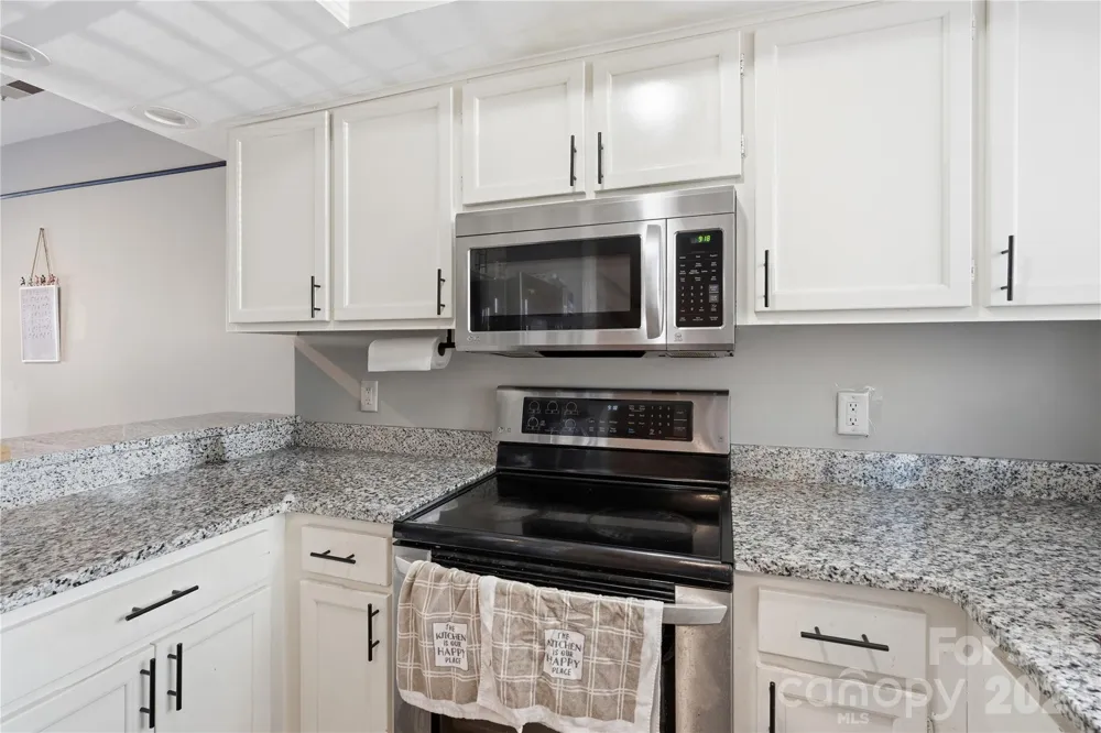 5227 Amity Springs Drive Charlotte, NC 28212