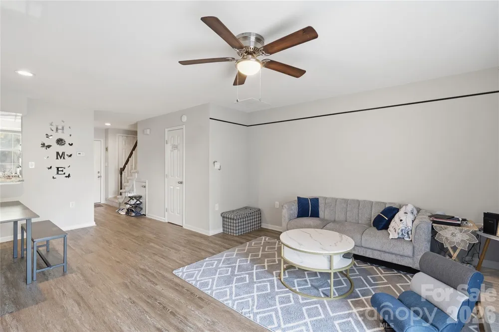 5227 Amity Springs Drive Charlotte, NC 28212
