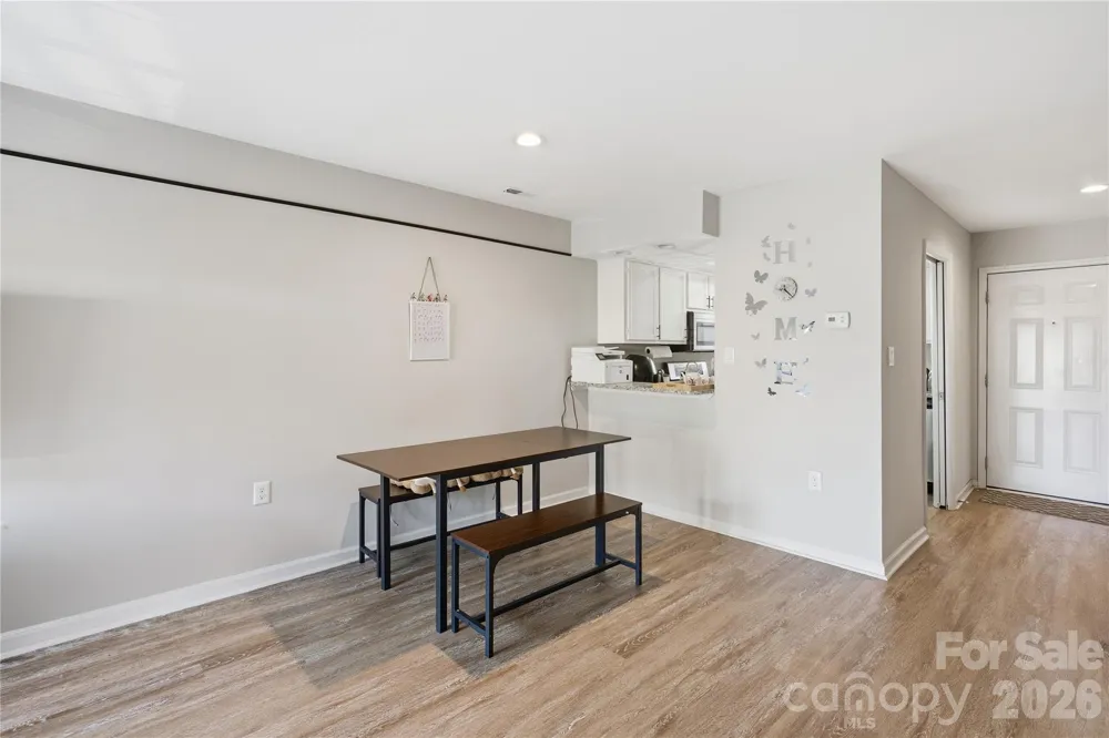 5227 Amity Springs Drive Charlotte, NC 28212