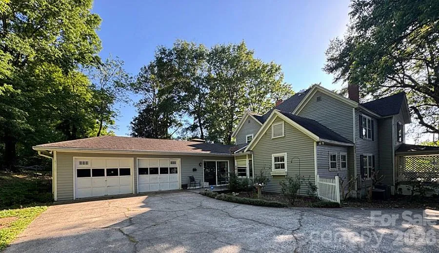 842 Aspen Street Lincolnton, NC 28092