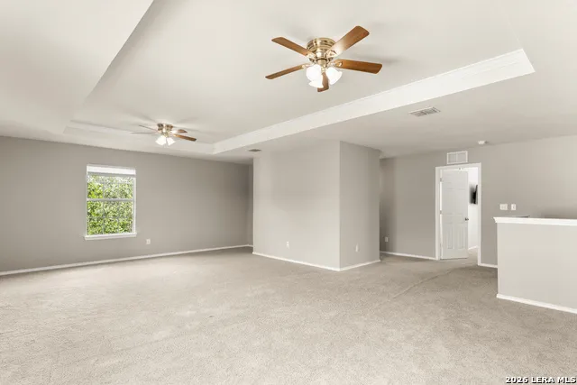 7402 Derby Vis Selma, TX 78154