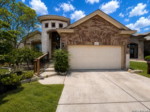 2807 Del Mar Way
