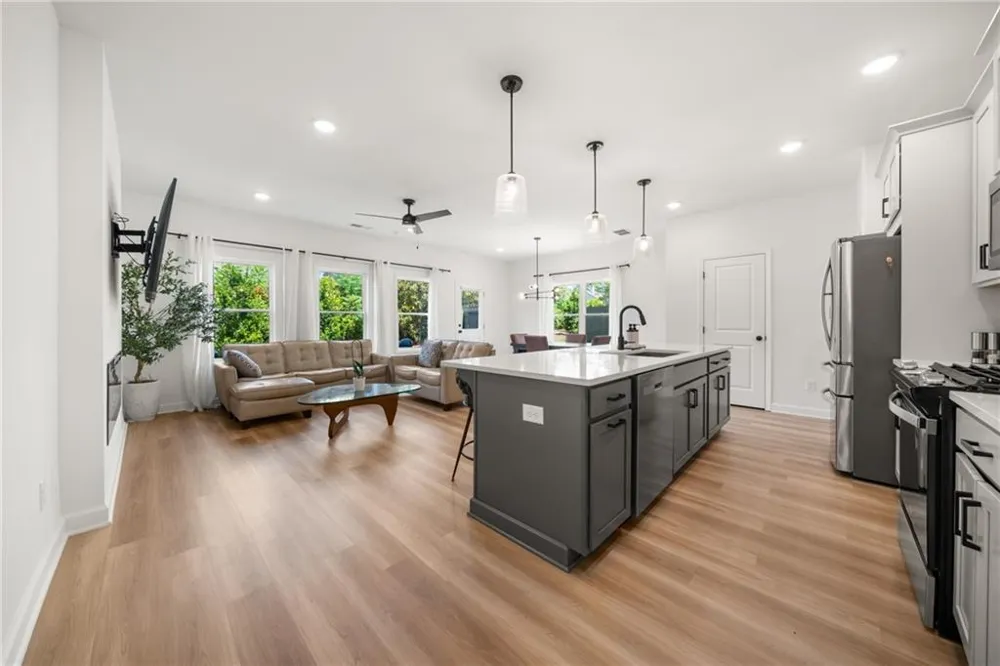 4541 Moray Drive Mableton, GA 30126
