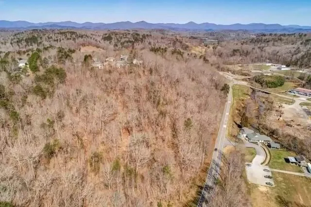 000 Auraria Road Dahlonega, GA 30533