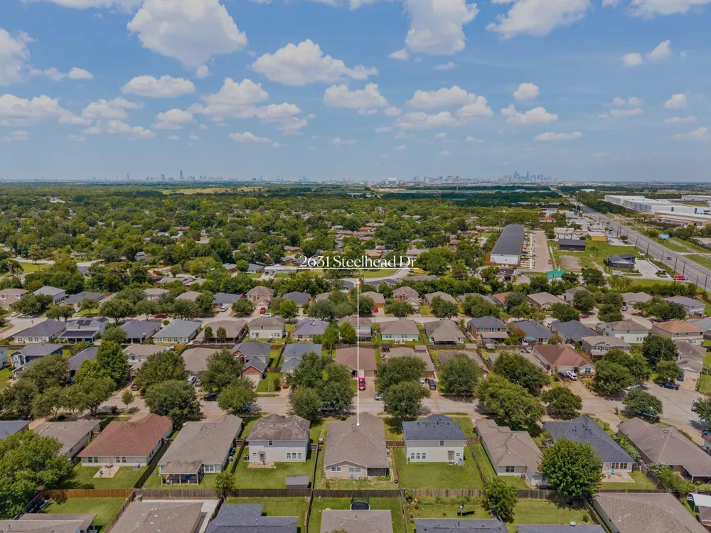 2631 Steelhead Drive Houston, TX 77045