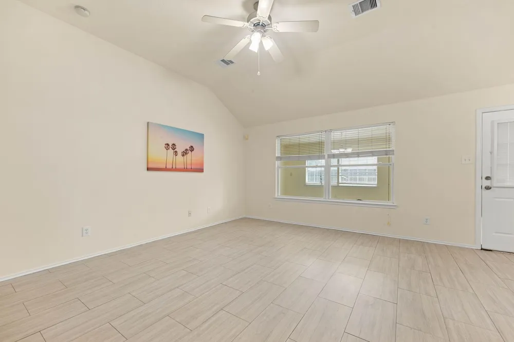 2631 Steelhead Drive Houston, TX 77045