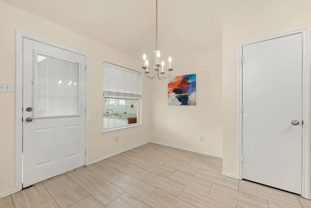 2631 Steelhead Drive Houston, TX 77045