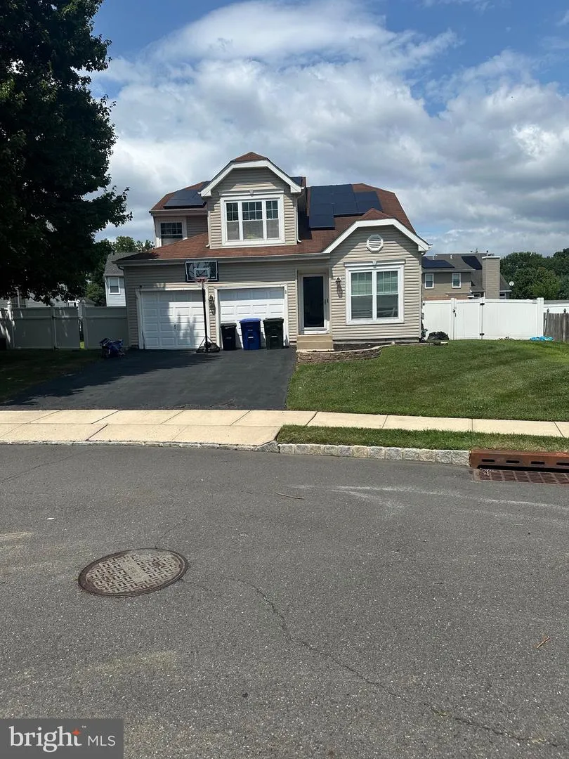 2 MYSTIC WAY Burlington, NJ 08016
