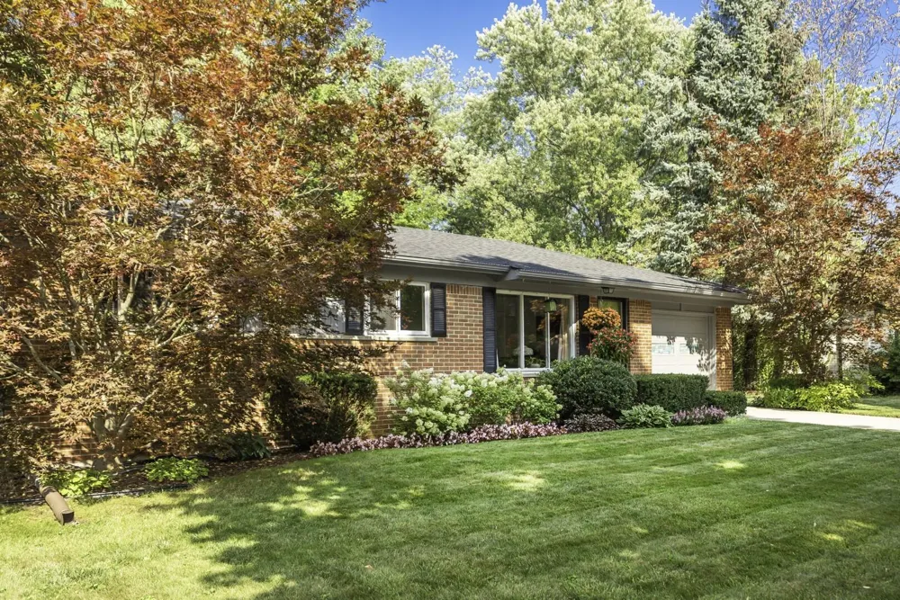 765 Mansfield Street Ypsilanti, MI 48197